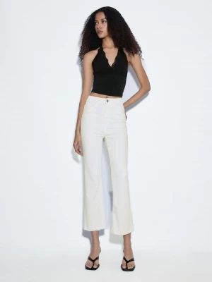 Obrázek produktu Stradivarius D78 Zkrácené Zvonové Džíny White