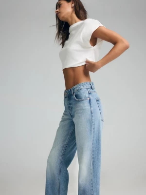 Obrázek produktu Stradivarius Džíny Straight Slim Fit Na Knoflíky Středně Modrá