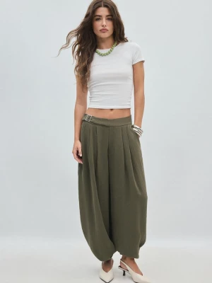 Obrázek produktu Stradivarius Kalhoty S Nízkým Sedem A Přezkou Khaki