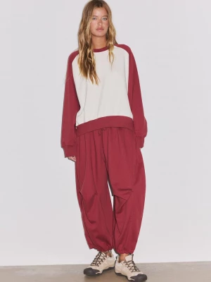 Obrázek produktu Stradivarius Kontrastní Cropped Mikina Tmavě Červená