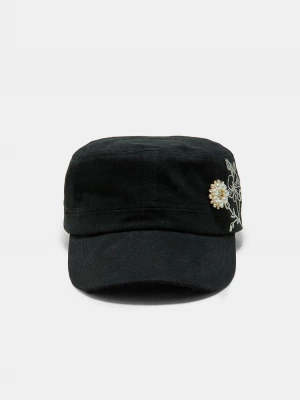 Obrázek produktu Stradivarius Kšiltovka S Perlami Black