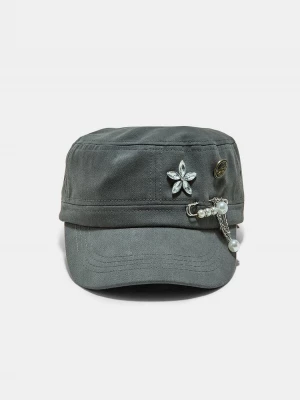 Obrázek produktu Stradivarius Kšiltovka Ve Vojenském Stylu Se Zdobením Grey