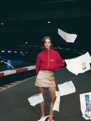 Obrázek produktu Stradivarius Mikina Na Zip S Kapucí Červená