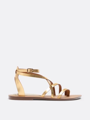 Obrázek produktu Stradivarius Ploché Kožené Sandály S Vázáním Zlatá