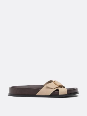 Obrázek produktu Stradivarius Ploché Kožené Sandály Se Zkříženými Pásky Béžová