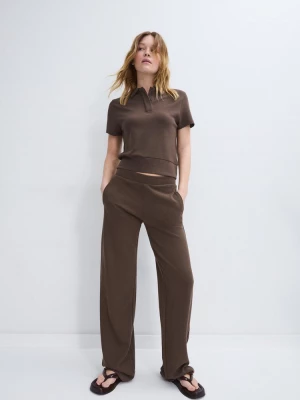 Obrázek produktu Stradivarius Polokošile S Krátkým Rukávem Brown