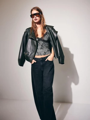 Obrázek produktu Stradivarius Přiléhavý Krajkový Top Vločkováním Dark Grey