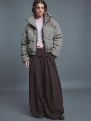 Obrázek produktu Stradivarius Prošívaná Bunda Crop S Vysokým Límcem A Kostkami Beige