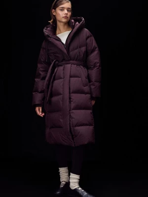 Obrázek produktu Stradivarius Prošívaný Péřový Kabát S Páskem Purple
