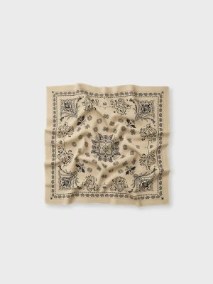 Obrázek produktu Stradivarius Šátek Typu Bandana S Jemným Povrchem Kámen