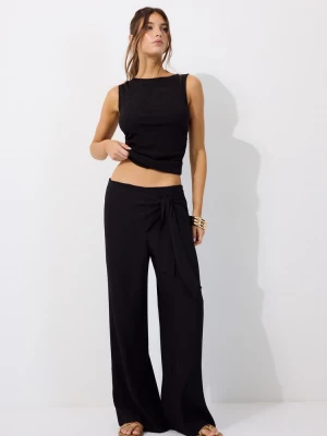 Obrázek produktu Stradivarius Tričko S Řasenou Texturou Black