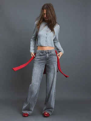 Obrázek produktu Stradivarius Úpletový Kardigan S Knoflíky A Jemným Povrchem Grey