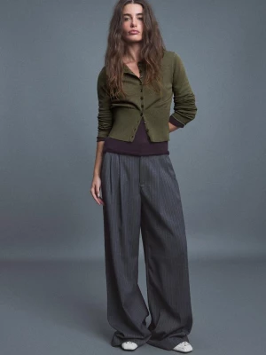 Obrázek produktu Stradivarius Vypasovaný Kardigan – Stojáček Khaki