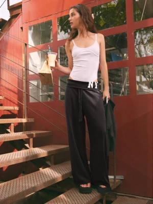 Obrázek produktu Stradivarius Žebrované Body Ve Stylu Korzetu Ecru