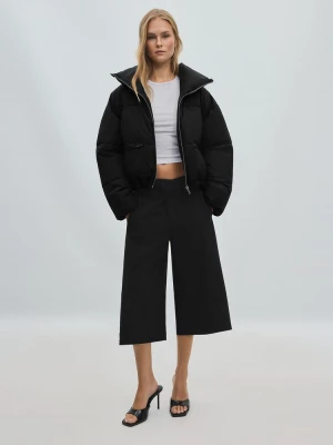 Obrázek produktu Stradivarius Zkrácená Prošívaná Bunda S Vysokým Límcem Black