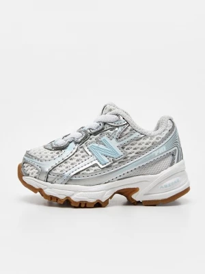 Obrázek produktu Tenisky New Balance stříbrná barva