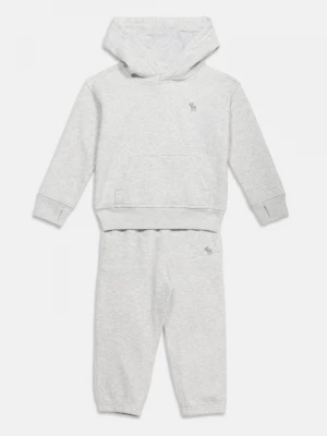 Obrázek produktu Tepláková souprava Abercrombie & Fitch
