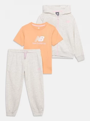 Obrázek produktu Tepláková souprava New Balance