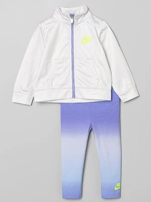 Obrázek produktu Tepláková souprava Nike světle modrá
