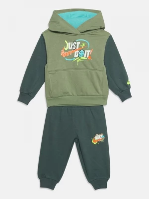 Obrázek produktu Tepláková souprava Nike zelená