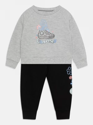 Obrázek produktu Teplákové kalhoty Converse černá