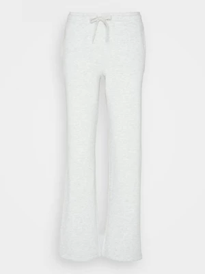 Obrázek produktu Teplákové kalhoty Gina Tricot