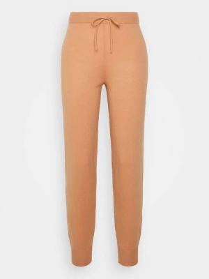 Obrázek produktu Teplákové kalhoty Lyle & Scott