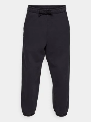 Obrázek produktu Teplákové kalhoty Under Armour černá