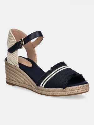 Obrázek produktu Tommy Hilfiger Sandály Tommy Hilfiger FRINGE CANVAS MEDIUM WEDGE námořnická modř