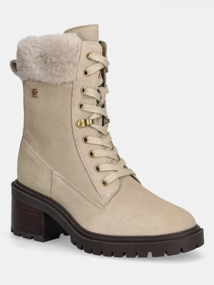 Obrázek produktu Tommy Hilfiger Semišové boty Tommy Hilfiger TH SHEARLING LACE UP BOOT béžová