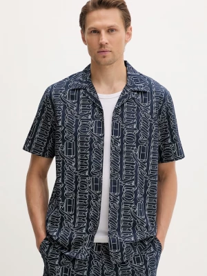 Obrázek produktu Tommy Jeans košile pánská bavlněná námořnická modř