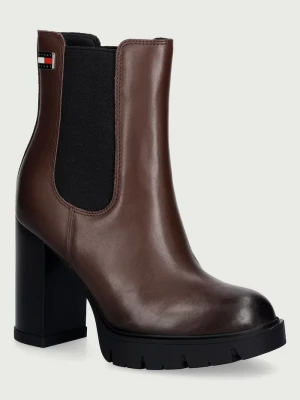 Obrázek produktu Tommy Jeans kotníkové boty dámské kožené TJW CHELSEA HIGH HEEL BOOTS hnědá