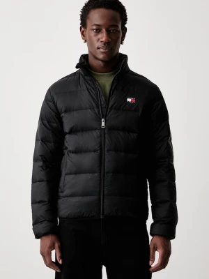 Obrázek produktu Tommy Jeans péřová bunda pánská černá