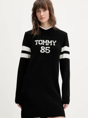 Obrázek produktu Tommy Jeans Šaty z vlněné směsi Tommy Jeans černá