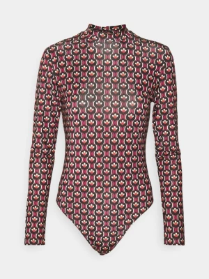 Obrázek produktu Top s dlouhým rukávem Desigual červená