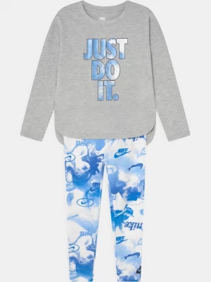 Obrázek produktu Top s dlouhým rukávem Nike lila
