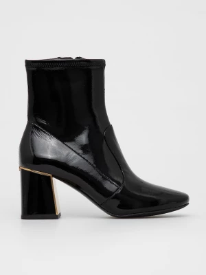 Obrázek produktu Tory Burch Kožené kotníkové boty Tory Burch černá