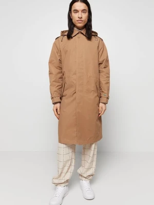 Obrázek produktu Trenčkot Lacoste světle hnědá