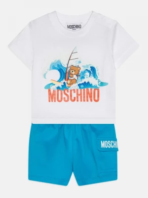 Obrázek produktu Triko s potiskem MOSCHINO