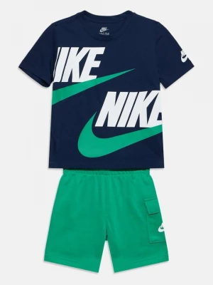 Obrázek produktu Triko s potiskem Nike zelená