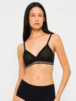 Obrázek produktu Trojúhelníková podprsenka Armani Exchange černá