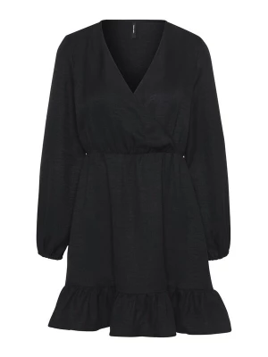 Obrázek produktu Vero Moda Petite Šaty 'VMELLIE' černá
