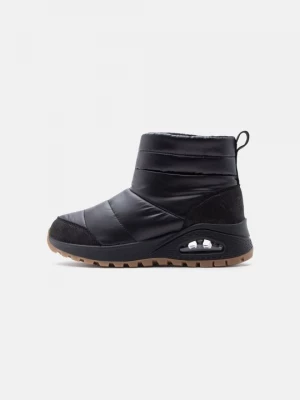 Obrázek produktu Vysoké tenisky Skechers černá
