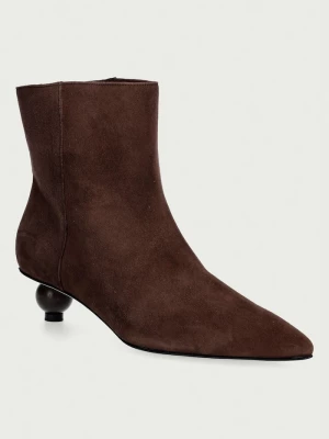Obrázek produktu Weekend Max Mara kotníkové boty na nízkém podpatku dámské semišové hnědá