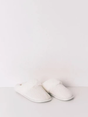 Obrázek produktu women'secret Pantofle women'secret XMAS BASICS béžová