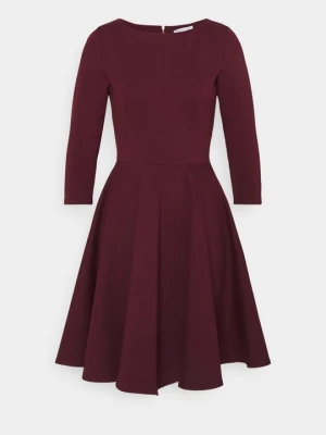 Obrázek produktu Žerzejové šaty Closet hnědá