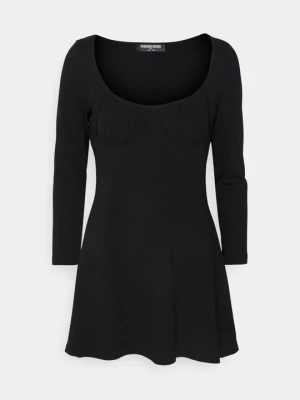 Obrázek produktu Žerzejové šaty Fashion Union černá