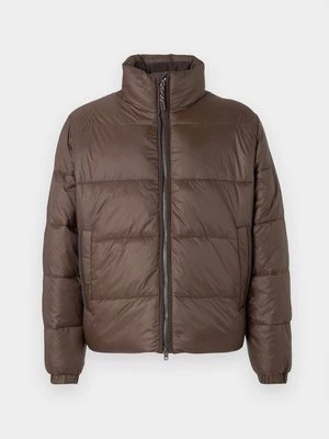 Obrázek produktu Zimní bunda Abercrombie & Fitch hnědá