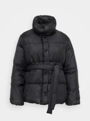 Obrázek produktu Zimní bunda Gina Tricot Petite