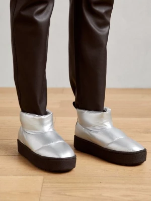 Obrázek produktu Zimní obuv Zign STUDIO By Zalando stříbrná